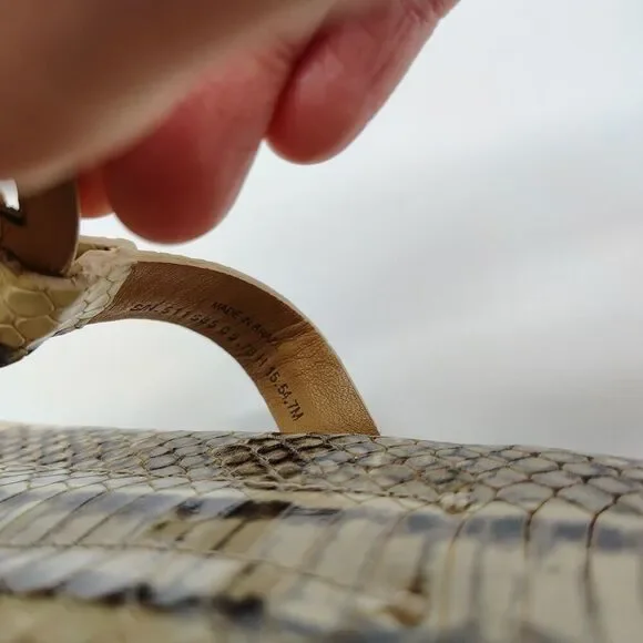 Tory Burch Miller Thong Sandals Womens 7 Snakeskin Print Gold Logo Flip Flops - Picture 8 of 8